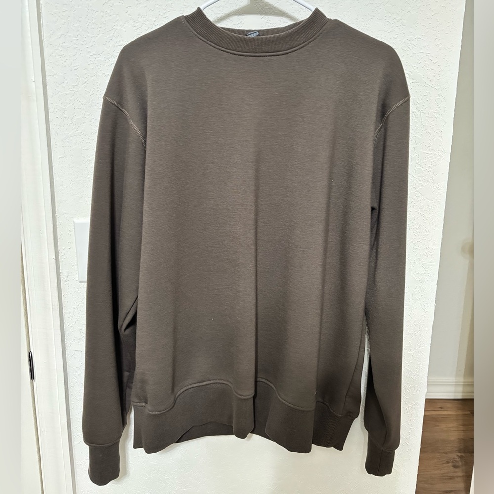 Alphalete Mens Sweater